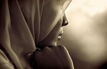 La femme et la réalité de l’arriération